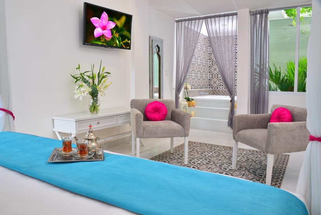 Unic Design Hotel & Restaurant- 5Th Avenue (Adults Only) Playa del Carmen Eksteriør bilde