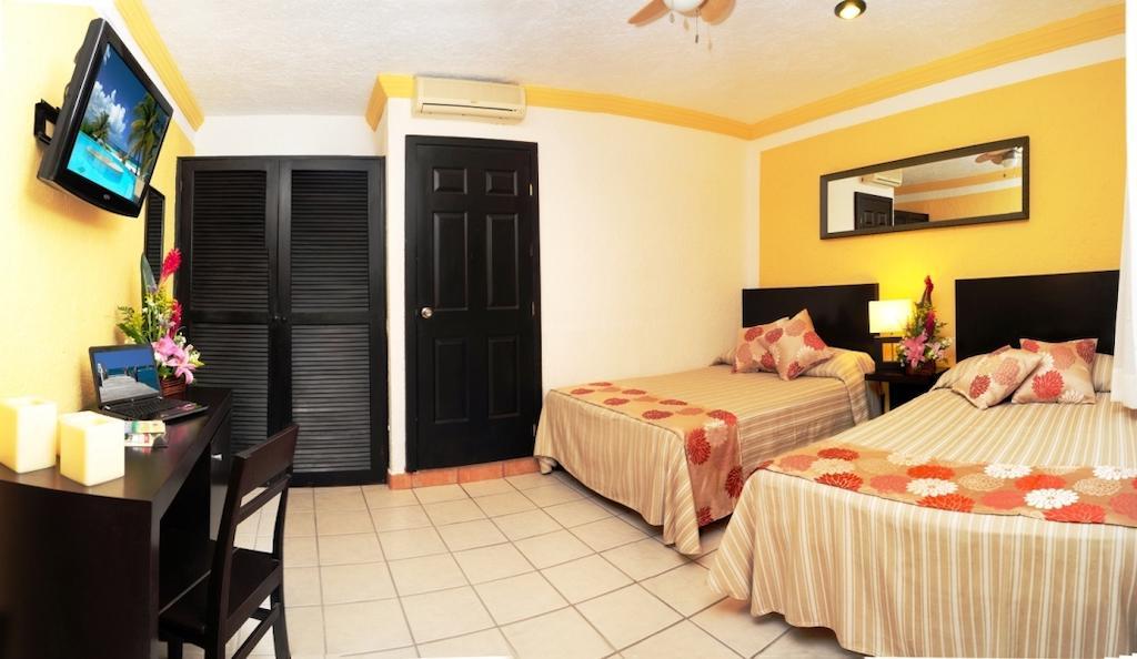 Unic Design Hotel & Restaurant- 5Th Avenue (Adults Only) Playa del Carmen Rom bilde