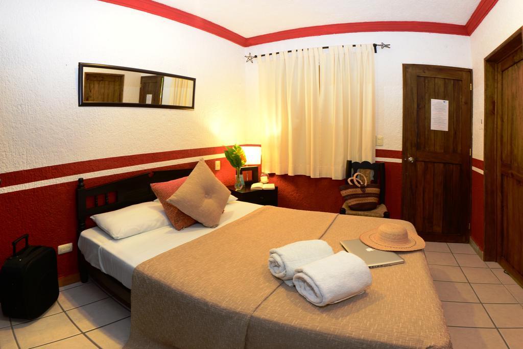 Unic Design Hotel & Restaurant- 5Th Avenue (Adults Only) Playa del Carmen Rom bilde